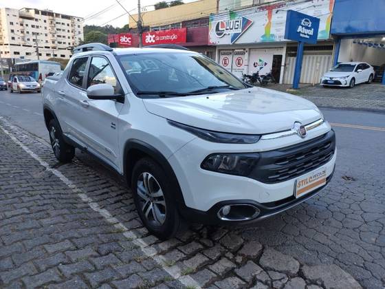 FIAT TORO 2.0 16V TURBO DIESEL FREEDOM 4WD AT9